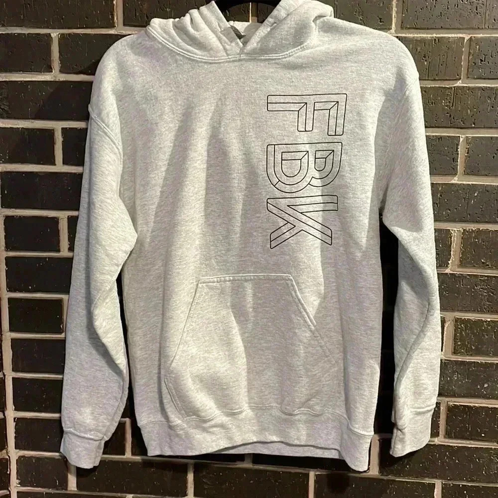 Fit By Katy Branded Gray Gildan Hoodie Kangaroo Pocket Women’s Small